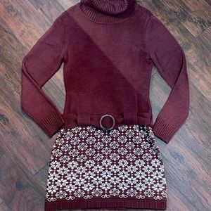 Women’s Venus  burgundy and white sweater dress